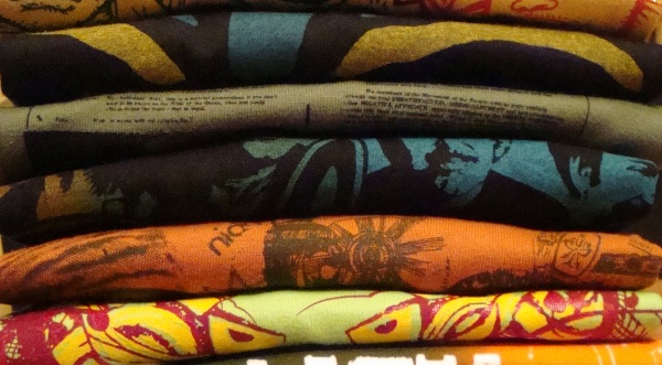 Camisetas estampadas en serigrafía, trandfer, impresión o bordado